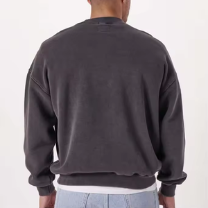 Sweat-shirt épais uni coupe courte et ample en molleton bouclette, personnalisable, col rond, effet délavé à l'acide - Product Image 3