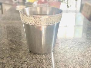 Cubo de Hielo Clásico Plateado con Borde de Cristal, Ideal para Bares en Casa, Noches de Cócteles y Regalos, Hecho en India - Product Image 4