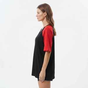 <b>Women's</b> Black Red Half Sleeve Oversized <b>T</b>-<b>Shirt</b> <b>V</b>-<b>Neck</b> Loose Fit Color Blocked Knitted Short Sleeve Regular Length - Product Image 4