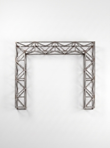 Présentoir autoportant polyvalent en métal avec revêtement poudré moderne – Présentoir de mode en U – Présentoir de supermarché Vietnam - Product Image 6