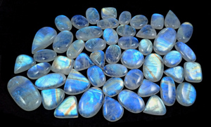 Radha Arts Pierre de Lune Naturelle Blanche de Haute Qualité Cabochon Semi-Précieuse Pierre Gemme Libre 20mm-35mm Lot en Gros du Rajasthan - Product Image 4