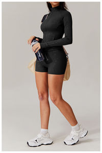 Conjunto Deportivo de Dos Piezas para Yoga, Top Deportivo con Espalda Cruzada y Cierre Frontal, Shorts de Cintura Alta, Transpirable, Poliamida, Color Sólido - Product Image 3