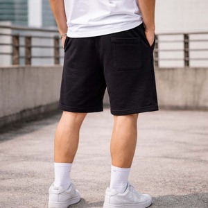 กางเกงขาสั้นผ้าฝ้ายสีดำปักโลโก้แบบกำหนดเองสำหรับผู้ชาย สไตล์ลำลองสตรีทแวร์ มีเชือกผูก เหมาะสำหรับฤดูร้อน - Product Image 4