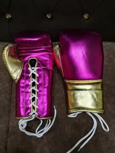 Hot Selling Customized Logo Boxing Gloves Adults Professional Non-Slip Lace-Up Closure Durable Breathable Unisex - Product Image 5