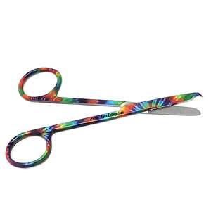 กรรไกรตัดไหมเย็บแผลแบบใช้มือ ขนาด 4.5 นิ้ว ปลายแหลมรูปตะขอ ใช้ซ้ำได้ คุณภาพพรีเมียม ผลิตจากเหล็กกล้าไร้สนิม เครื่องมือผ่าตัด ได้รับการรับรองมาตรฐาน CE - Product Image 5