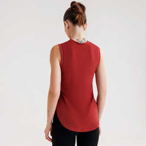 Camiseta sin Mangas Roja de Lujo para Mujer, Fabricada en Pakistán, Venta de Fábrica, Camiseta sin Mangas con Logotipo Personalizado Más Vendida - Product Image 2