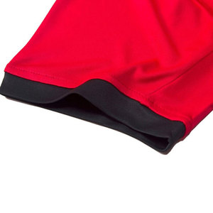 Tenue de football prête pour le match, matière respirante conçue pour l'entraînement intensif et le confort le jour du match - Product Image 4