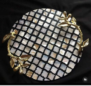 Bandeja Rectangular de Nácar Hecha a Mano de Calidad Premium con Diseño Elegante para Hoteles y Restaurantes a un Precio Accesible - Product Image 1