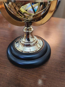 Esfera Armilar de Latón Antiguo con Base de Madera, Modelo Astronómico Vintage de Soldadura Moderna, Adorno Decorativo de Escritorio - Product Image 3