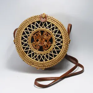 Sac à bandoulière en rotin 100% fait à la main pour femmes du fournisseur direct du Vietnam - Product Image 1