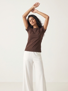 Camiseta de Corte Regular para Mujer, Color Marrón Clásico, Cuello Redondo, Manga Corta, Informal, Cómoda, Prenda Básica de Moda para el Día a Día - Product Image 1