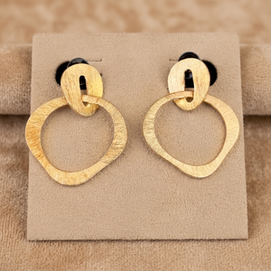 SOUMYA CREATIONS Boucles d'oreilles créoles géométriques en laiton plaqué or, unisexe, bijoux de mode tendance, ethniques, rustiques, yoga, hippie, gypsy, élégantes - Product Image 2