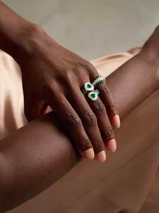 Luxury 18K Gold <b>Emerald</b> Diamond Enamel Halo Ring with Round Brilliant Cut for Women Party Occasions - Product Image 3
