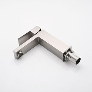 Rubinetto da Bagno Monocomando in Acciaio Inossidabile con Piastra di Copertura e Gruppo Scarico per Lavabo - Product Image 4