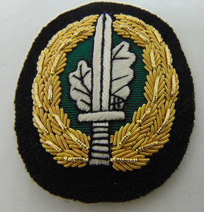 Broderie artisanale au fil de bouillon, badges et écussons brodés sur mesure OEM, fournisseur de haute qualité, taille personnalisée, blazer en cuivre - Product Image 2