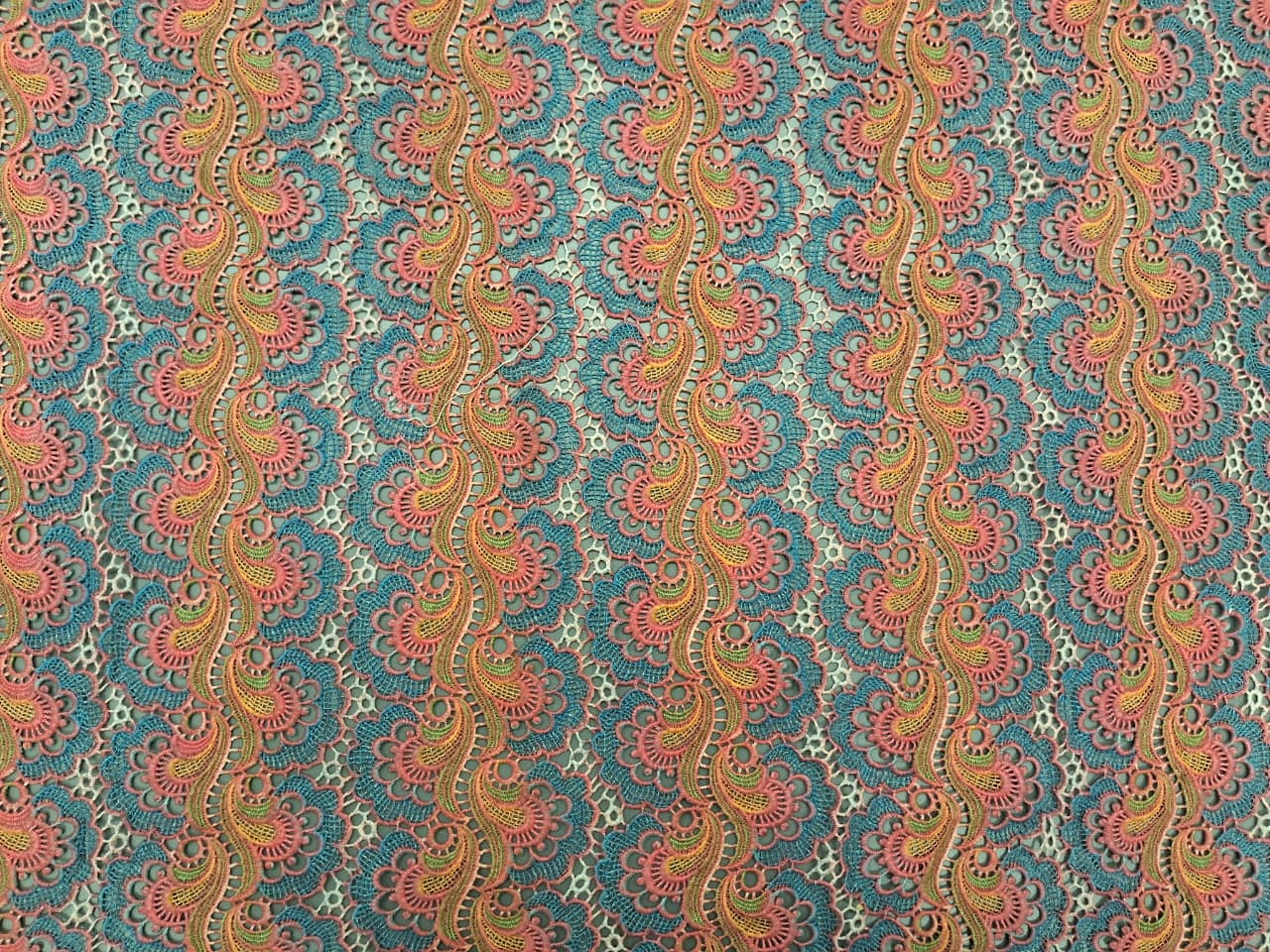 Magenta, Bleu, Jaune, Vert et Beige