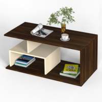 Table basse et table centrale Smohn au design moderne, gamme Essentia en érable brun et beige
