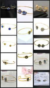 Brazalete de paladio chapado en oro hecho a mano |   Brazalete Vintage con Diseño en Espiral y una Sola Piedra |   Joyería con Piedras Preciosas Certificadas por IGI HARI - Product Image 4