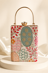 Pochette de soirée élégante en coton brodé pour femme, motif floral, perles, fermoir en cristal, poignée métallique, petite capacité de 7 pouces - Product Image 1