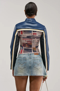 Chaqueta Deportiva Azul de PU con Estampado de Periódico, Cuello Alto, Cierre de Cremallera, Estilo Urbano, Corta, Unisex, para Primavera - Product Image 4