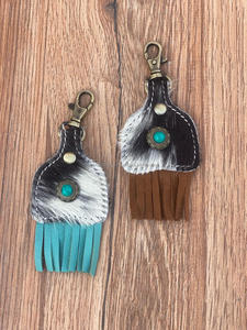 Porte-clés en cuir de vachette fait main porte-clés en cuir de forme exotique mignon porte-clés en cuir de vachette turquoise à franges pour unisexe - Product Image 3
