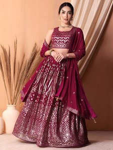 Vestido de fiesta de georgette bordado con lentejuelas color borgoña para damas de honor, silueta en A, largo hasta el suelo, cuello alto, con corsé incorporado - Product Image 1