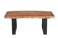 Table basse avec plateau en bois massif à bords naturels et pieds pliants en fer/WD, noir PC / tube métallique en acacia naturel / bois d'acacia, prix de gros