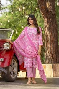Conjunto de Traje de Tres Piezas de Algodón Moderno Estampado para Mujer, Ideal para Fiestas, con Protección Solar y Secado Rápido - Product Image 4
