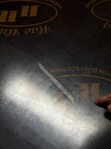 Contreplaqué filmé noir-brun 12/18/21 mm, réutilisable 10 fois, résistant à l'eau, colle mélamine E1, âme 100% caoutchouc, pour la construction - Product Image 3