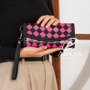 New RTS Tooled Cowhide Leather Fashion <b>Wallet</b> With Hand Wristlet Trendy Diamond Checkered Spacious Capacity Clutch for Women's - Product Image 1