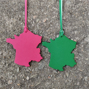 Porte-clé personnalisé en cuir en forme de carte de la <span class=keywords><strong>France</strong></span>, pendentif de voiture, accessoire de cadeau - Product Image 1