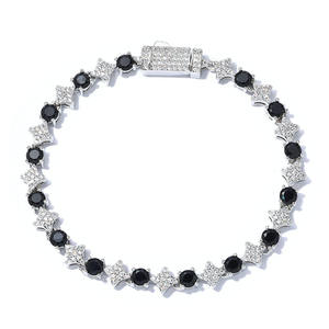 Pulsera de Lujo en Plata 925 con Baño de Rodio, Cristales Negros y Diseño de Estrella con Engaste de Garras, Joyería para Mujer para Fiestas - Product Image 1