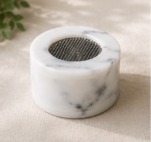 Difusor de Aromaterapia Inteligente con Sensor de Resina Rosa, Diseño Moderno de Dos Piezas, Recargable con Batería Integrada, Decoración para el Hogar - Product Image 1