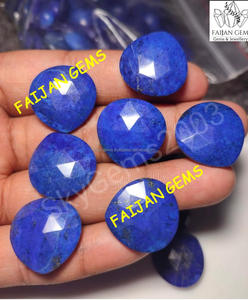 Lapislázuli natural a granel con corte cabujón en forma de corazón y redondo para joyería, a la venta - Product Image 4