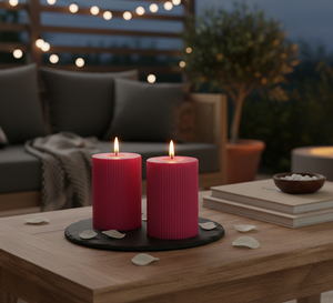 Vela de pilar elegante con diseño acanalado - Cera de soja y parafina, ecológica, hecha a mano para Navidad, graduaciones, cumpleaños y pedidos al por mayor - Product Image 1