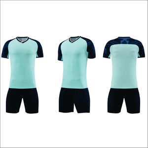 ชุดยูนิฟอร์มฟุตบอลแขนสั้นผ้าโพลีเอสเตอร์แบบเรียบ ระบายอากาศได้ดี สำหรับฤดูหนาว เหมาะสำหรับทั้งชายและหญิง - Product Image 6