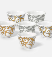 Tasse en céramique au design arabe avec finition naturelle et bord brut, parfaite pour la vaisselle de style rustique ou les maisons bio.