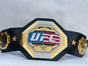 Ceinture de champion UFC plaquée or en cuir léger MMA unisexe, équipement durable d'arts martiaux, 1 pièce - Product Image 1