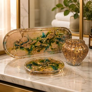 Bandeja Organizadora Moderna de Resina de la Mejor Calidad para Almacenamiento de Maquillaje, Cosméticos, Joyas y Frascos de Perfume - Product Image 1
