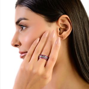 Anillo Fino de Plata 925 con Baño de Rodio y Gema de Rubí y Esmeralda Auténtica, Diseño Ondulado, para Compromiso y Boda, Venta al por Mayor para Mujer - Product Image 2