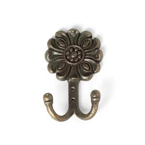 Decorative Brass Wall <b>Hooks</b> Antique Finish <b>Hanging</b> Fixture Stylish Coat Holder <b>For</b> Entryway Bedroom Bathroom Storage Needs - Product Image 4