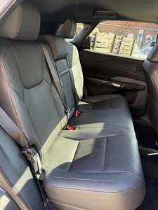 SUV compact haut de gamme 2025 AWD RX 350 - Product Image 3