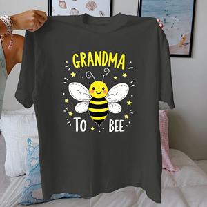 เสื้อยืดผ้าฝ้ายแท้สำหรับผู้หญิงลาย Grandma TO Bee ใส่สบาย - Product Image 4