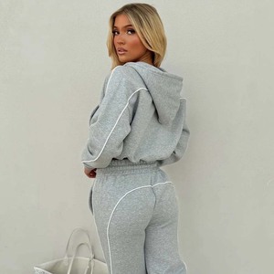 Conjunto de Sudadera con Capucha y Pantalones para Mujer, Color Personalizado, Ropa Casual para Estar en Casa, Manga Larga, Color Sólido, Corte Regular, Poliéster - Product Image 6