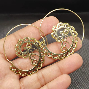 Magnifiques Boucles d'Oreilles Longues Pendantes en Labradorite Naturelle Éclatante, en Laiton Massif Plaqué Or, Design Perlé, Serties en Bezel, Faites à la Main, Tendance - Product Image 3