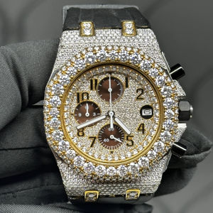 Reloj Cronógrafo de Lujo con Incrustaciones de Moissanita, Tono Dorado y Plateado, Esfera Completamente Pavimentada, Estilo Hip Hop - Product Image 1