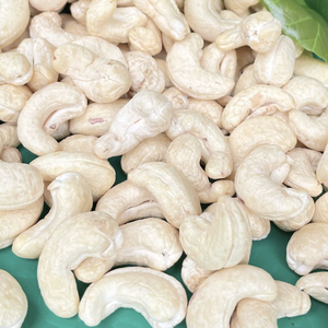 Oferta Especial: Nueces de Anacardo W180 a Granel con Precio Económico, Tamaño de Corte Personalizado, Santigo - Product Image 1