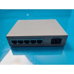 Switch Fast Ethernet Allied Telesis CentreCOM FS705TX V2 Usado Como Está, Piezas de Equipo Semiconductores Legados - Product Image 4