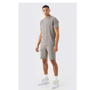 Ensemble 2 pièces pour homme : T-shirt en nylon et polyester avec logo personnalisé et short cargo, ensemble de jogging, ensemble de survêtement en coton respirant - Product Image 3