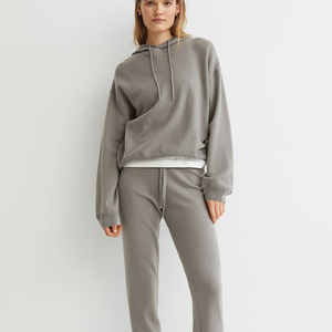 Pantalones de algodón ecológicos personalizables para mujer, corte bootcut, hasta la rodilla, cintura media, ajuste regular, para invierno - Product Image 1
